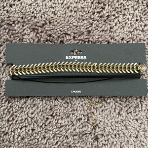 Express Choker Set - NWT
